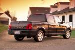Lincoln Blackwood 2001 года